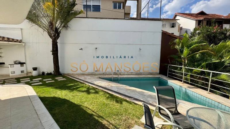 Casa com 5 quartos — São Bento, Belo Horizonte