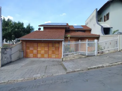 Casa com 4 Quartos à venda, 371m² no Da Saúde, Poços de Caldas