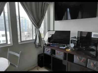 Apartamento com 2 Quartos à venda, 55m² no Centro, Florianópolis