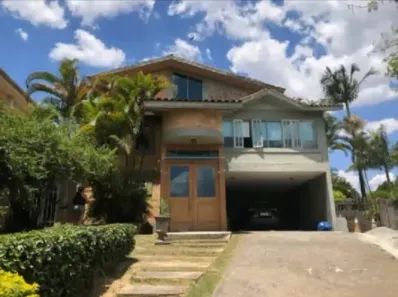 Casa de Condomínio com 4 Quartos para alugar, 450m² no Condomínio Refúgio dos Pinheiros, Itapevi