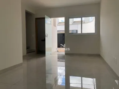 Sobrado com 2 Quartos à venda, 83m² no Novo Mundo, Uberlândia