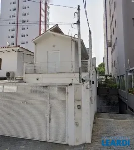 Casa com 3 Quartos para alugar, 180m² no Vila Olímpia, São Paulo