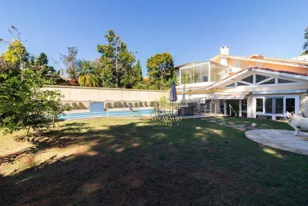 Casa de Condomínio com 4 Quartos para venda ou aluguel, 630m² no Alphaville, Santana de Parnaíba