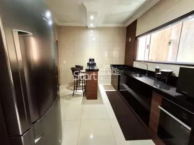 Casa com 2 Quartos à venda, 133m² no Parque São Quirino, Campinas