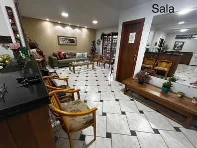 Casa com 4 Quartos à venda, 220m² no Jundiaí, Anápolis