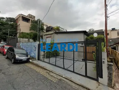 Casa com 3 Quartos para alugar, 110m² no Jardim das Bandeiras, São Paulo