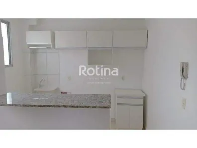 Apartamento com 2 Quartos à venda, 43m² no Chácaras Tubalina e Quartel, Uberlândia