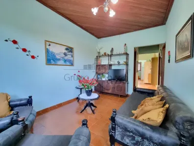 Casa com 3 Quartos à venda, 246m² no Jardim Vale do Sol, São José dos Campos