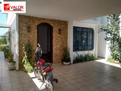 Sobrado com 4 Quartos à venda, 347m² no Jardim Leonor, São Paulo