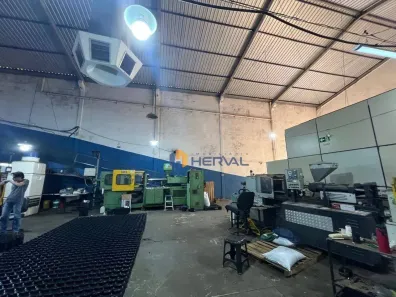 Galpão/Depósito/Armazém à venda, 467m² no Jardim Dias I, Maringá