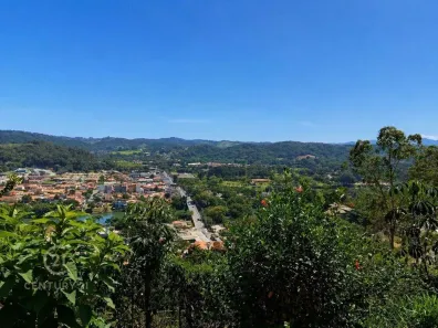 Casa com 6 Quartos à venda, 550m² no Ajuda, Guararema