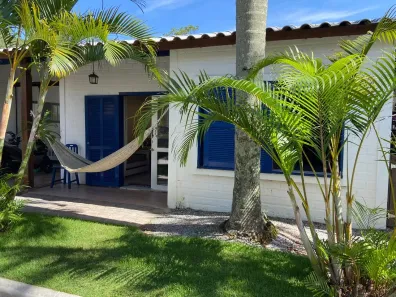 Casa de Condomínio com 2 Quartos à venda, 67m² no Canasvieiras, Florianópolis