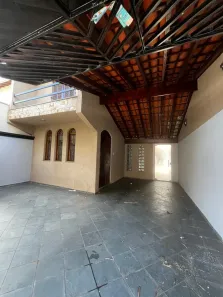 Sobrado com 2 Quartos para alugar, 134m² no Alvinópolis, Atibaia