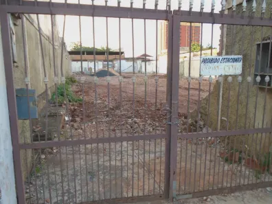 Lote/Terreno à venda, 594m² no Vila Tibério, Ribeirão Preto