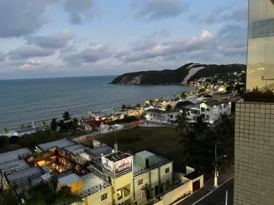 Apartamento com 3 Quartos para alugar, 110m² no Ponta Negra, Natal