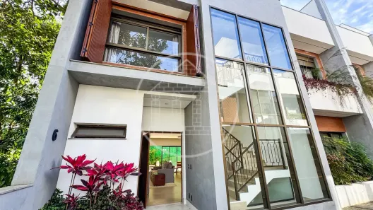 Sobrado com 4 Quartos para alugar, 680m² no Jardim dos Estados, São Paulo