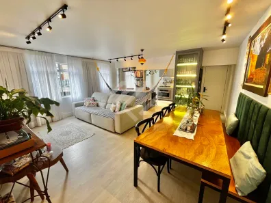 Apartamento com 2 Quartos à venda, 102m² no Coqueiros, Florianópolis