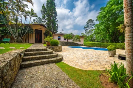 Casa de Condomínio com 3 Quartos à venda, 400m² no Parque Silvino Pereira, Cotia