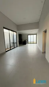 Casa com 3 Quartos à venda, 150m² no Novo Mundo, Uberlândia