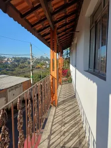 Casa com 3 Quartos para alugar, 45m² no Jardim Novo Embu, Embu das Artes