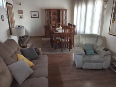 Casa com 3 Quartos à venda, 197m² no Vila Aeroporto Bauru, Bauru