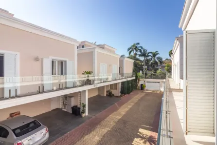 Casa de Condomínio com 4 Quartos à venda, 315m² no Jardim Cordeiro, São Paulo