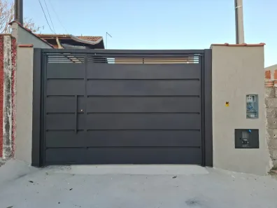 Casa com 2 Quartos à venda, 125m² no Jardim Marieta, Taubaté