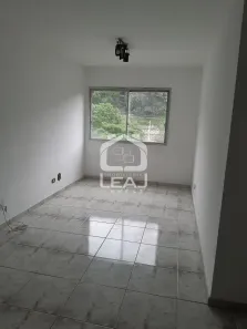 Apartamento com 3 Quartos para alugar, 63m² no Vila Prel, São Paulo