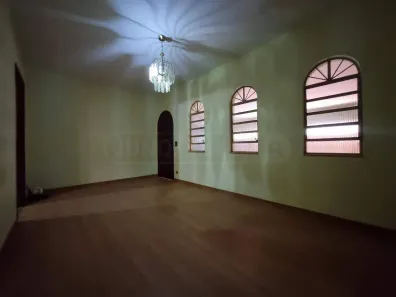 Casa com 5 Quartos à venda, 238m² no Cidade Alta, Piracicaba