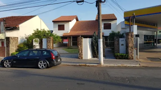 Imóvel Comercial com 3 Quartos à venda, 340m² no Centro, Boituva