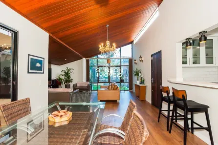 Casa com 4 Quartos à venda, 210m² no São Lourenço, Curitiba