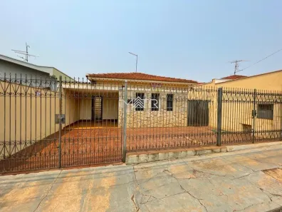 Casa com 3 Quartos à venda, 153m² no Centro, Araraquara