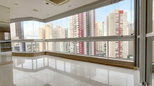 Apartamento com 3 Quartos para alugar, 246m² no Santa Rosa, Londrina
