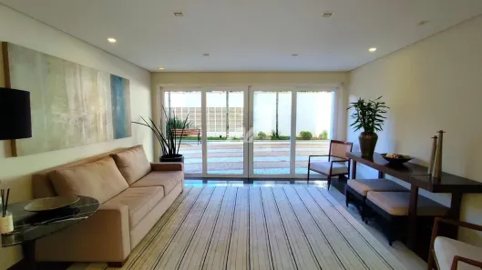 Apartamento com 2 Quartos para alugar, 125m² no Cambuí, Campinas