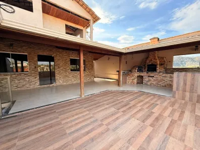 Casa com 4 Quartos à venda, 400m² no Maria Adélia, Santa Luzia