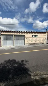 Casa com 4 Quartos à venda, 400m² no Dom Pedro I, Manaus