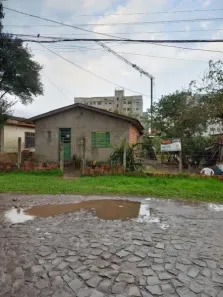 Casa com 2 Quartos à venda, 81m² no Juscelino Kubitschek, Santa Maria