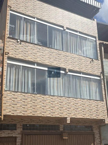 Casa com 6 quartos — Prado, Belo Horizonte