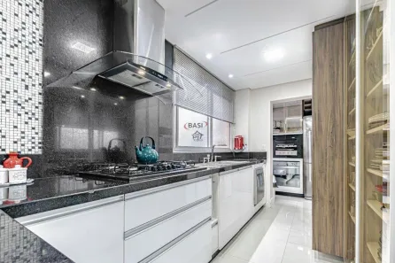 Apartamento com 3 Quartos à venda, 94m² no São Francisco, Curitiba