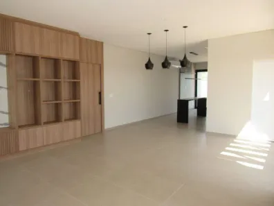 Casa com 3 Quartos para alugar, 209m² no Residencial Terras de Ártemis (Ártemis), Piracicaba