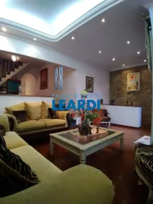 Sobrado com 4 Quartos à venda, 300m² no Jardim Textil, São Paulo