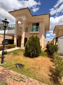 Casa de Condomínio com 4 Quartos à venda, 396m² no Gurupi, Teresina