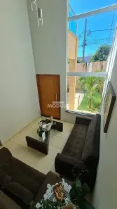 Casa com 3 Quartos à venda, 220m² no Nova Uberlândia, Uberlândia