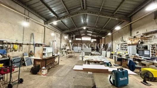 Galpão/Depósito/Armazém à venda, 320m² no Jardim Agari, Londrina