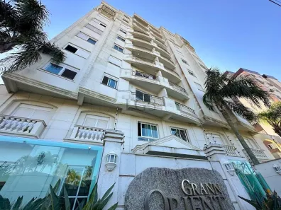 Apartamento com 3 Quartos para alugar, 85m² no Centro, Gravataí