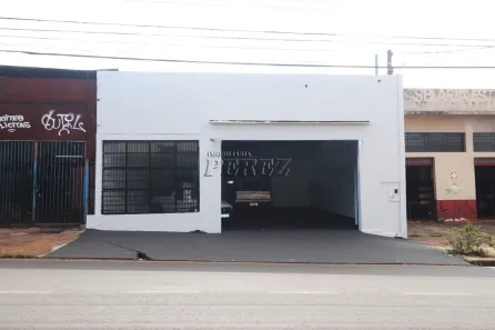 Galpão/Depósito/Armazém para alugar, 182m² no Centro, Londrina