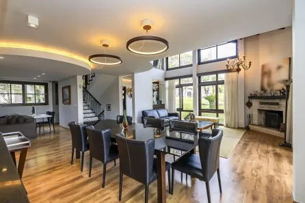 Casa de Condomínio com 5 Quartos à venda, 537m² no Campo Comprido, Curitiba