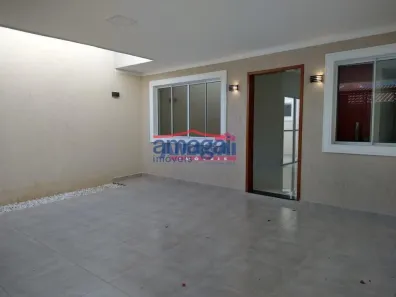Casa com 3 Quartos para alugar, 110m² no Loteamento Villa Branca, Jacareí
