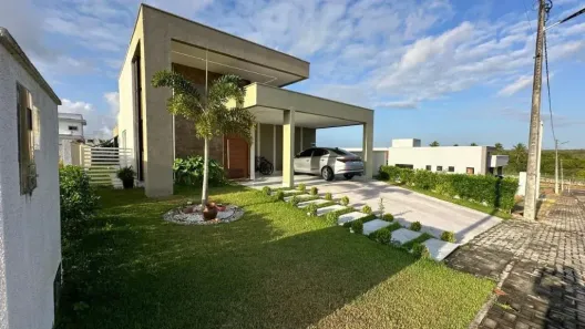 Casa com 4 Quartos à venda, 200m² no Emaús, Parnamirim
