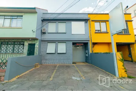 Prédio Comercial à venda, 650m² no São Geraldo, Porto Alegre